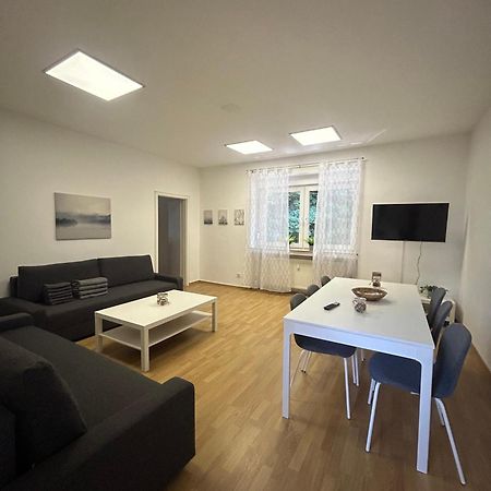 Gemuetliche Ferienwohnung - Voll Ausgestattet, Zentral Aber Ruhig ! 伍珀塔尔 外观 照片