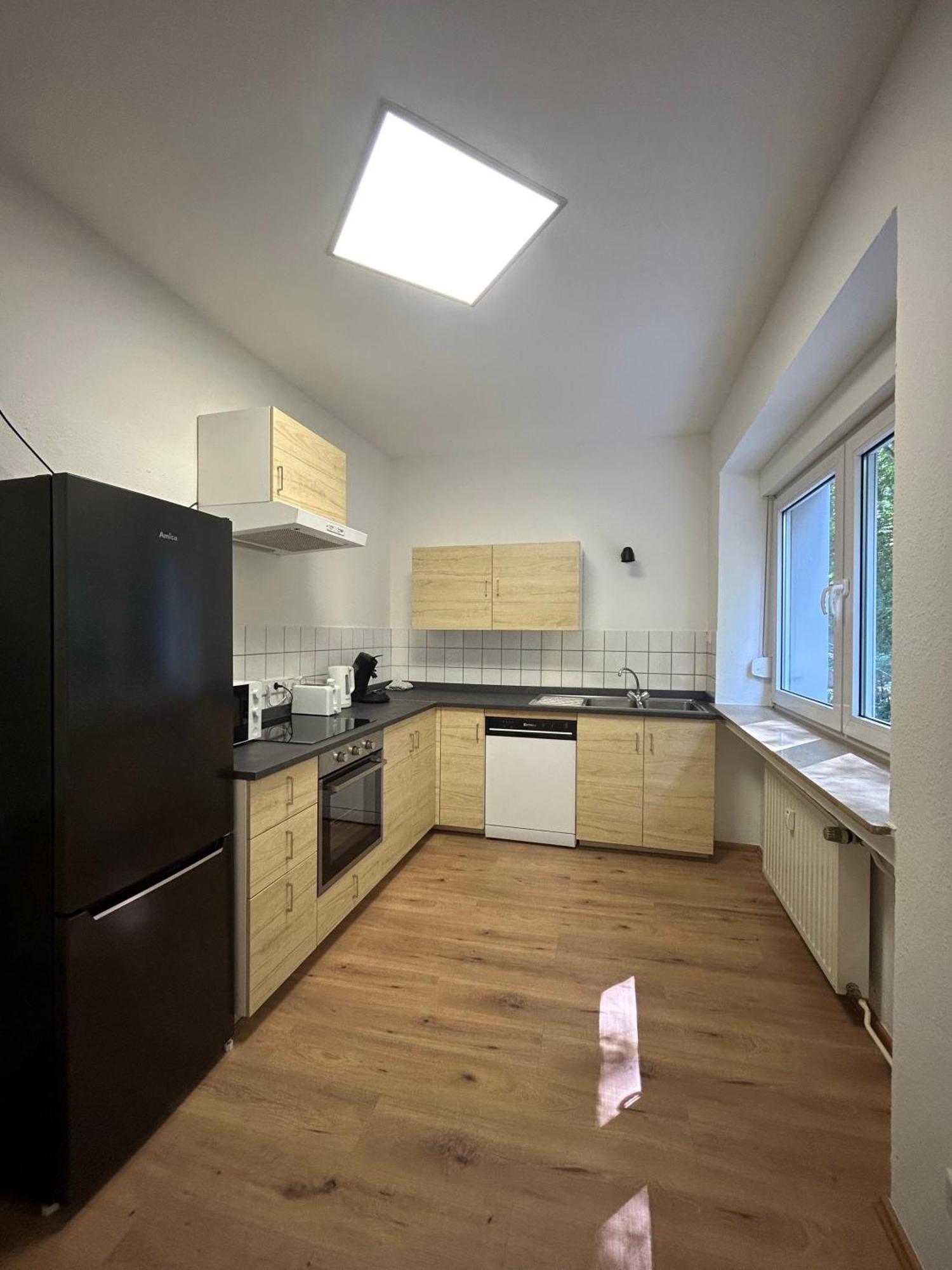 Gemuetliche Ferienwohnung - Voll Ausgestattet, Zentral Aber Ruhig ! 伍珀塔尔 外观 照片