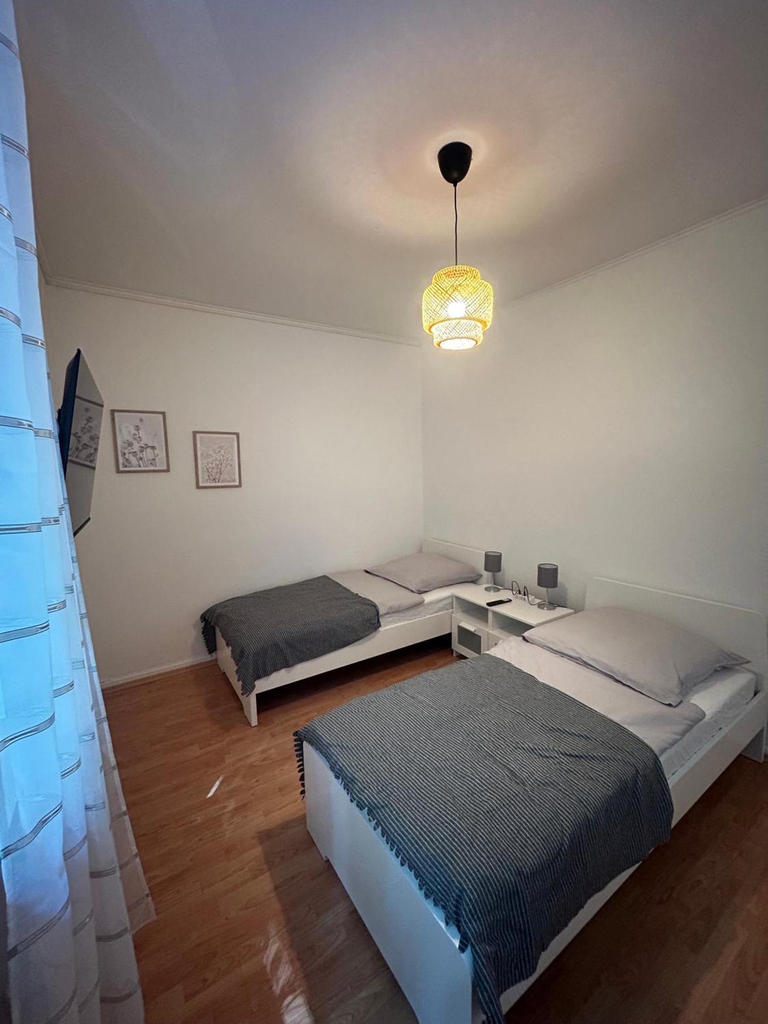 Gemuetliche Ferienwohnung - Voll Ausgestattet, Zentral Aber Ruhig ! 伍珀塔尔 外观 照片