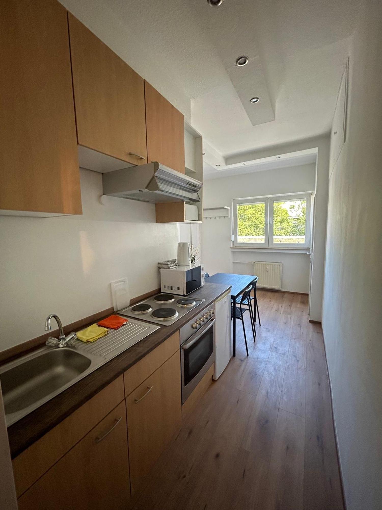 Gemuetliche Ferienwohnung - Voll Ausgestattet, Zentral Aber Ruhig ! 伍珀塔尔 外观 照片
