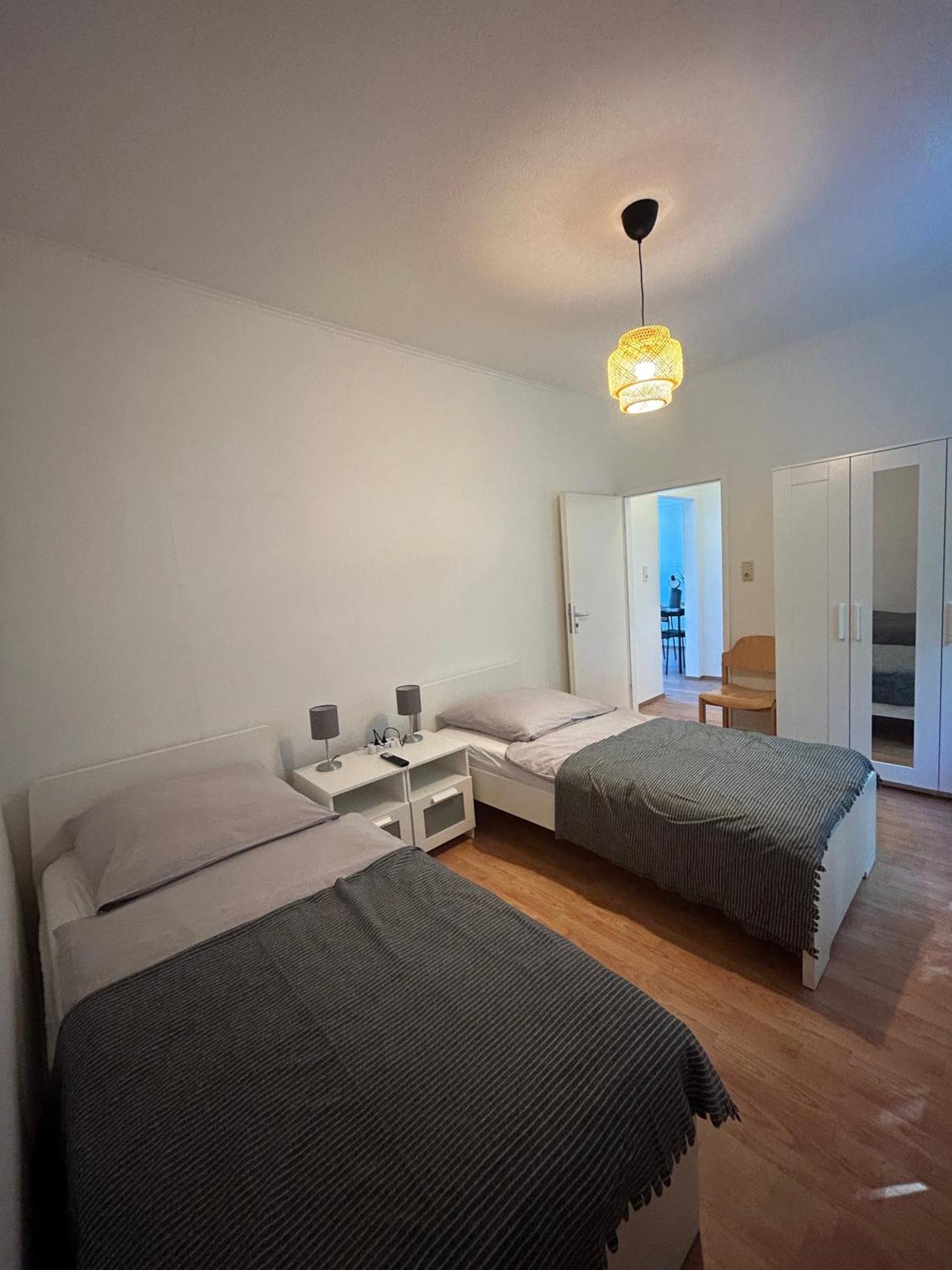 Gemuetliche Ferienwohnung - Voll Ausgestattet, Zentral Aber Ruhig ! 伍珀塔尔 外观 照片